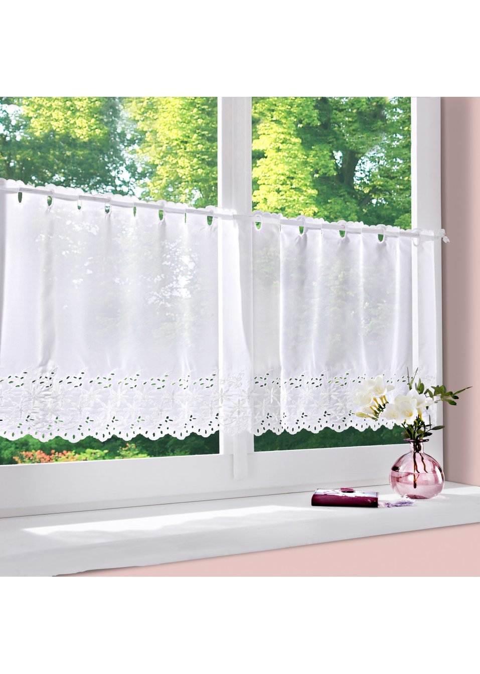 Кухненска завеса с перфорирана бродерия и рециклиран полиестер (опаковка с 1 бр.)-Бяло-bpc living bonprix collection