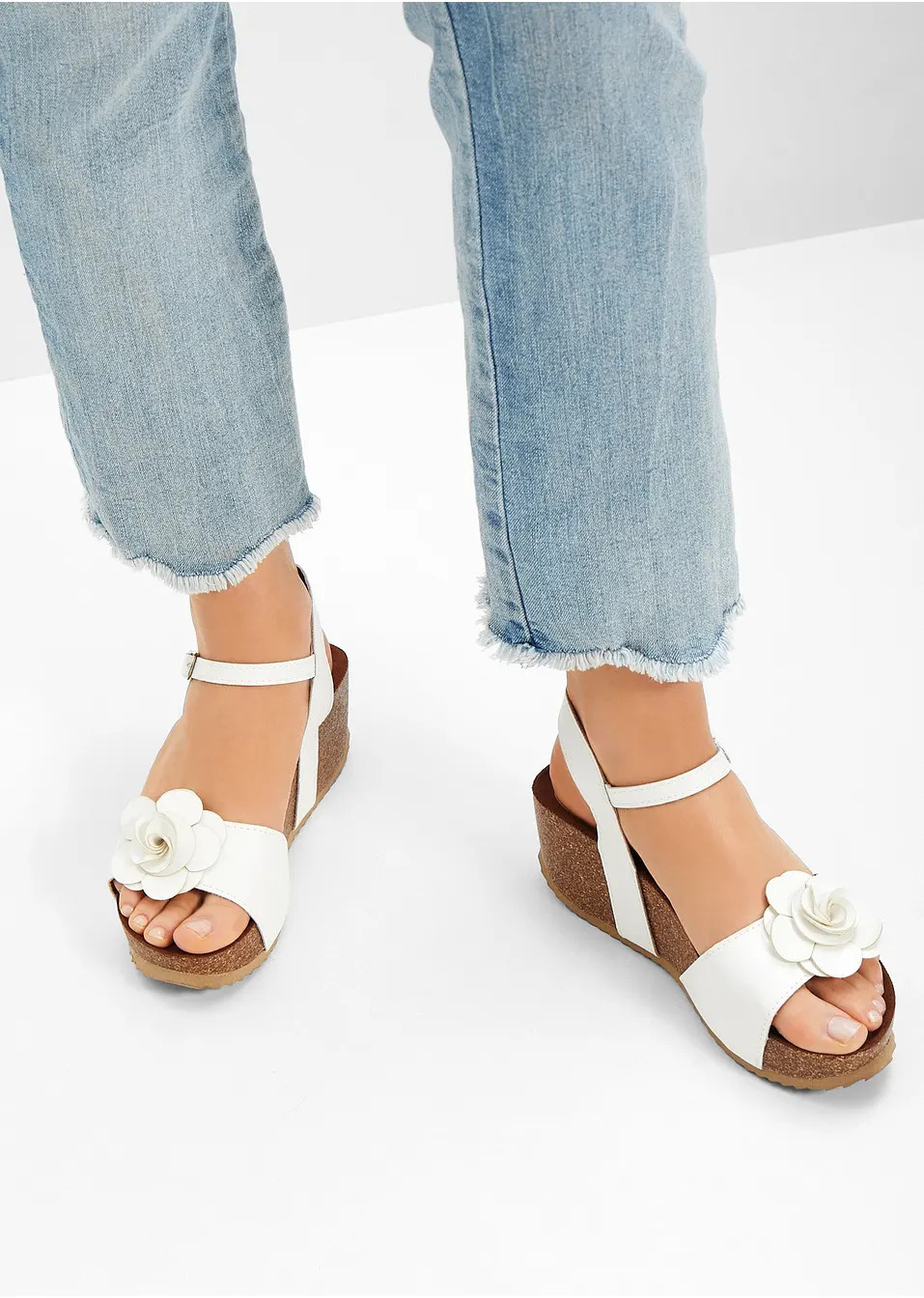 Πέδιλα με τακούνι πλατφόρμα-bpc bonprix collection