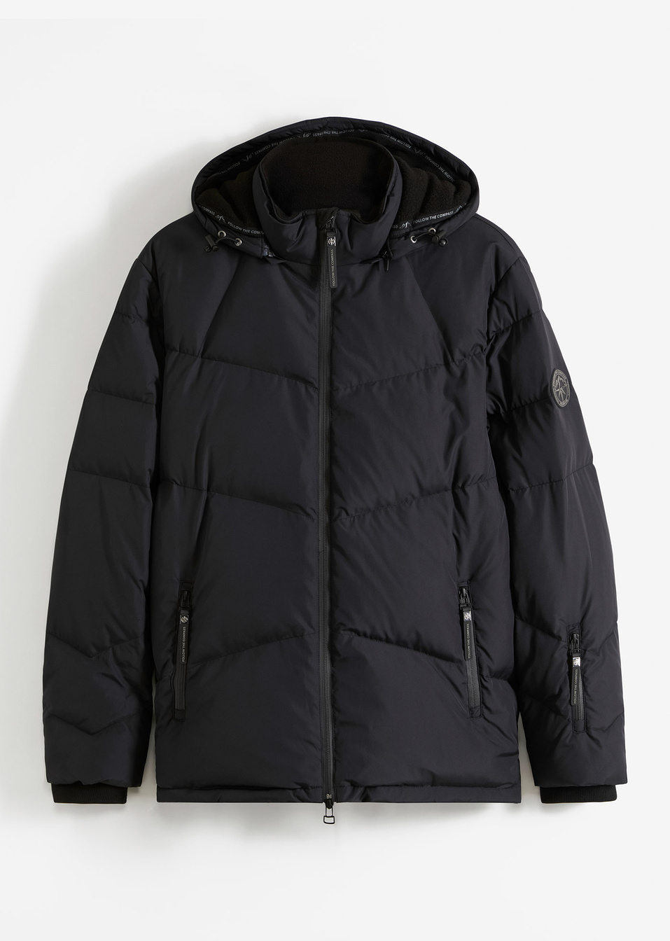 Μπουφάν Essential με ανακυκλωμένα πούπουλα και ισοθερμική τεχνολογία-Μαύρο-bpc bonprix collection