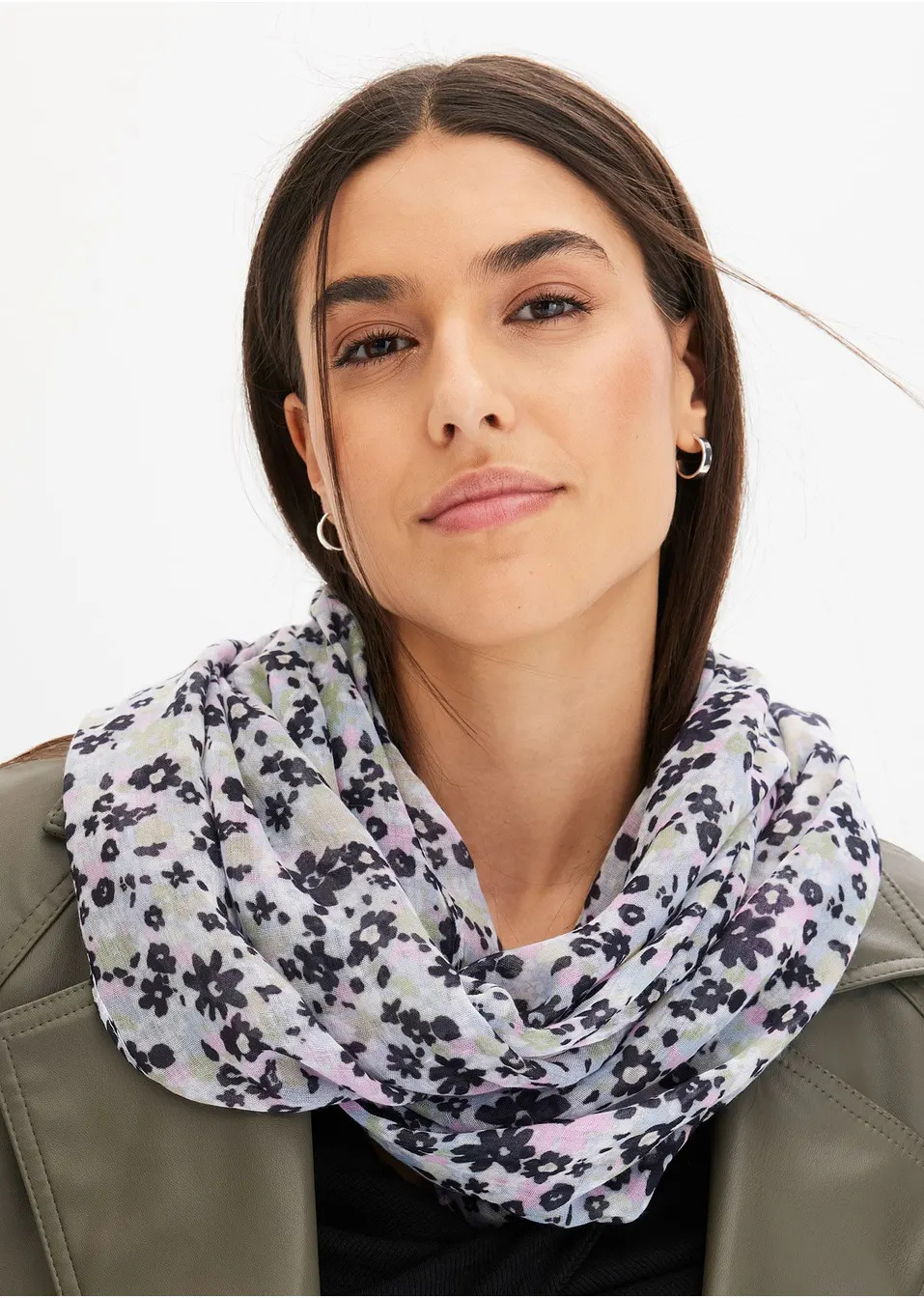 Γιακάς φουλάρι-bonprix