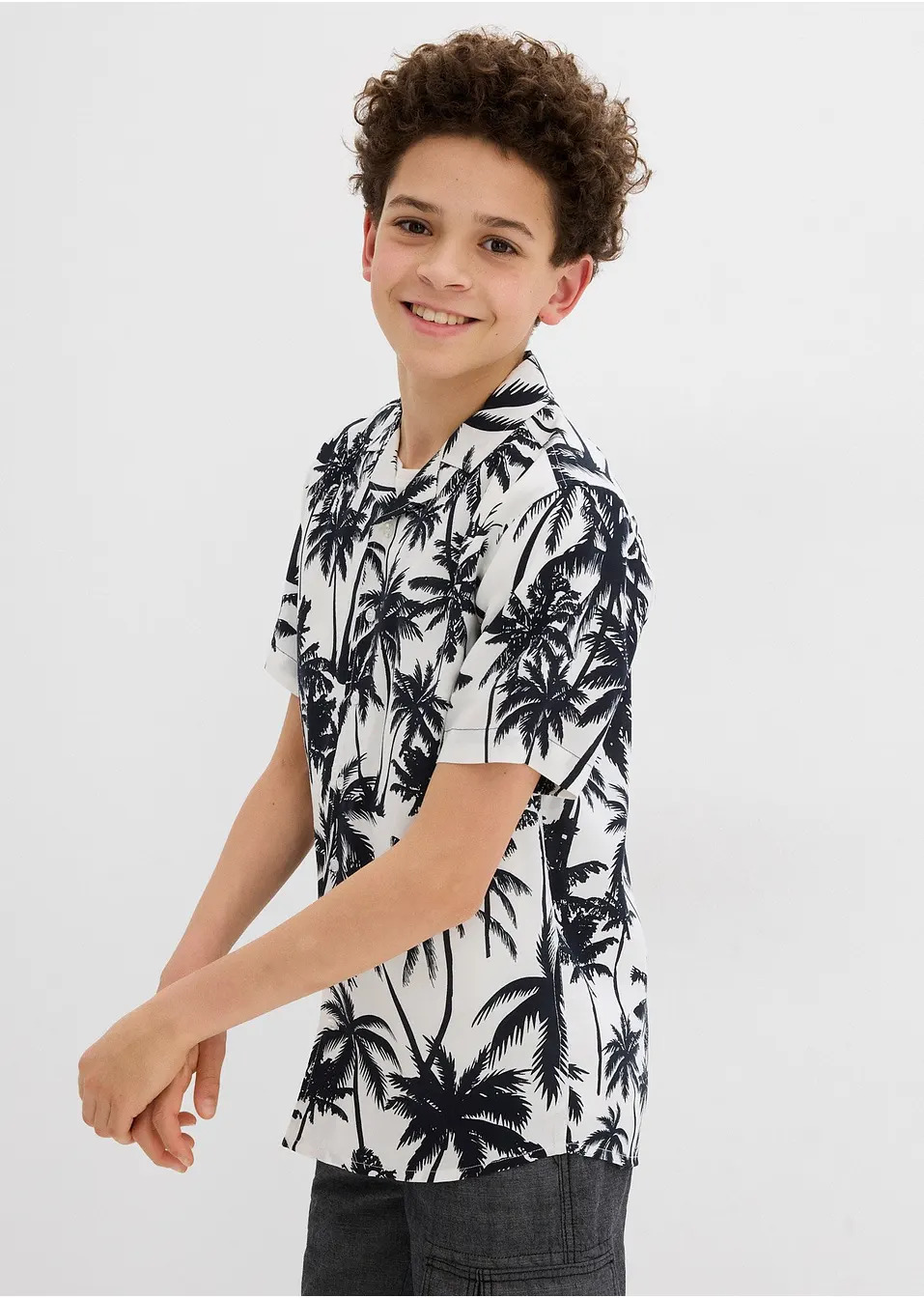 Κοντομάνικο πουκάμισο από μαλακή βισκόζη-bonprix