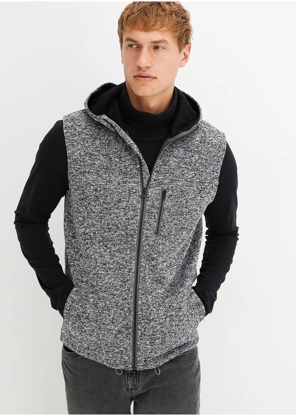 Πλεκτό γιλέκο φλις με κουκούλα-bonprix