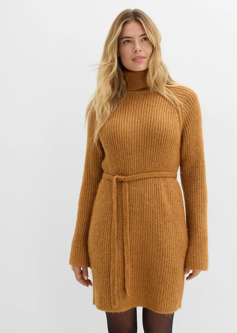 Κοντό πλεκτό φόρεμα ριμπ με ψηλό λαιμό-bonprix