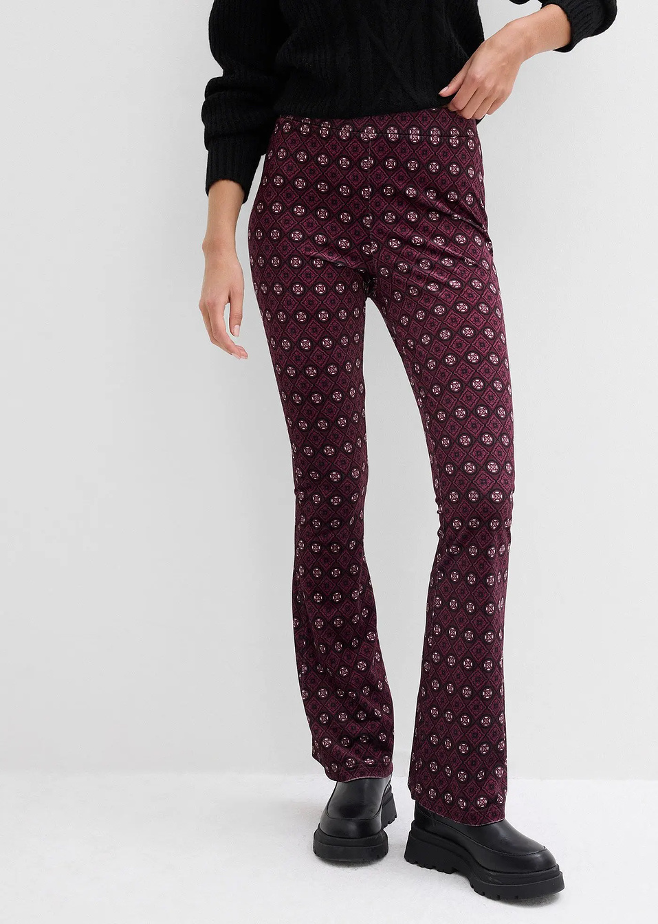 Κολάν με εβαζέ μπατζάκια από μαλακό βελούδο-bonprix